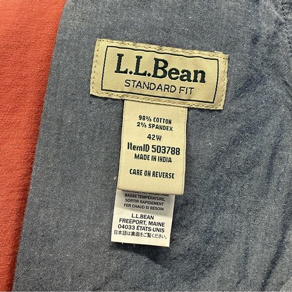 L.L.Bean Shorts Men's 42 Mineral Red Flat Front Standard Fit Athleisure Vacation - Picture 2 of 6